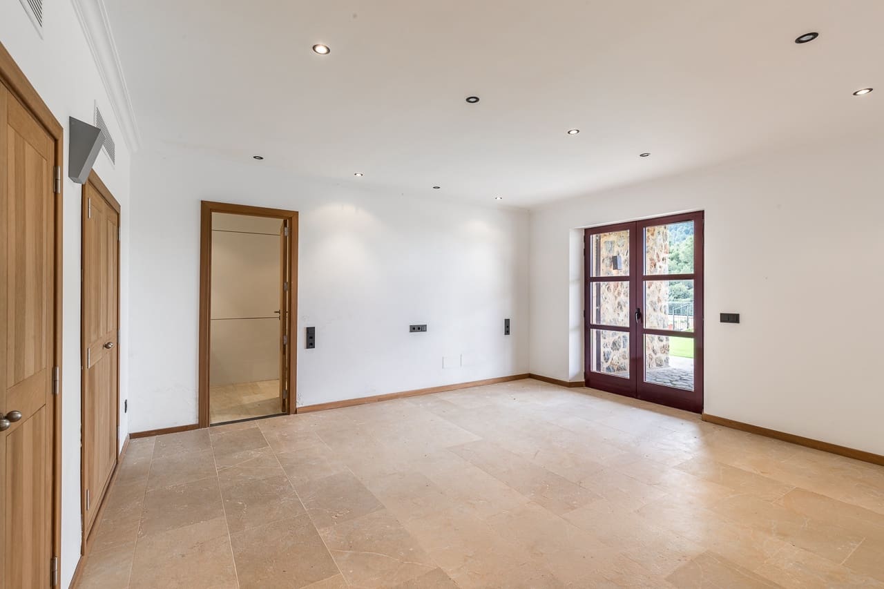 7 makuuhuone Maalaistalo myytävänä paikassa Estellenchs mukana uima-altaan 
autotalli - 3 750 000 € (Ref: 9614063)