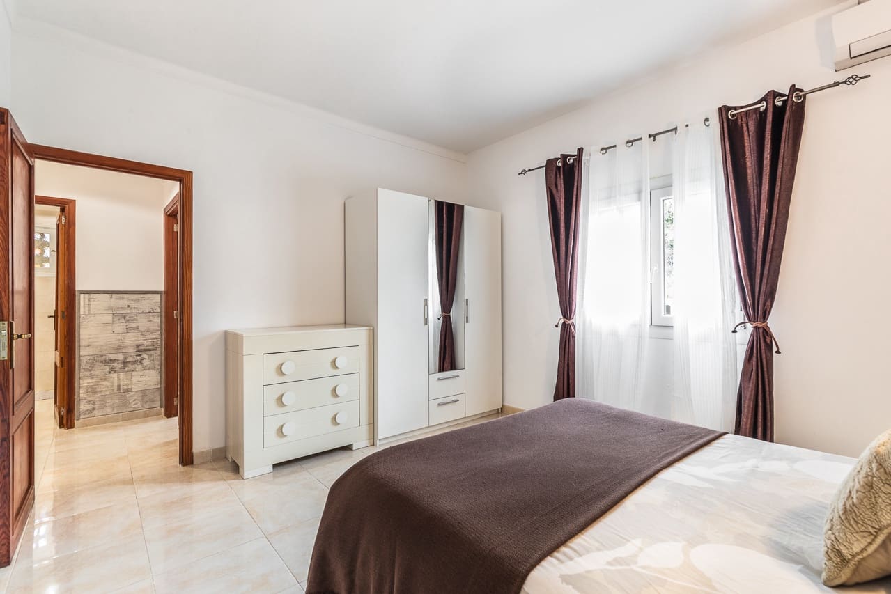 5 soverom Villa til salgs i Alcudia med svømmebasseng garasje - € 1 600 000 (Ref: 9614064)