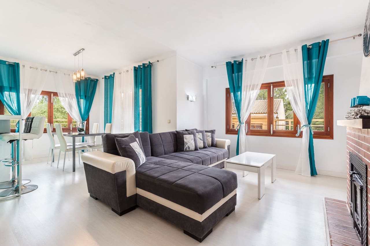 5 soverom Villa til salgs i Alcudia med svømmebasseng garasje - € 1 600 000 (Ref: 9614064)