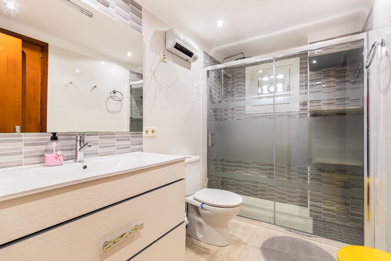 5 soverom Villa til salgs i Alcudia med svømmebasseng garasje - € 1 600 000 (Ref: 9614064)