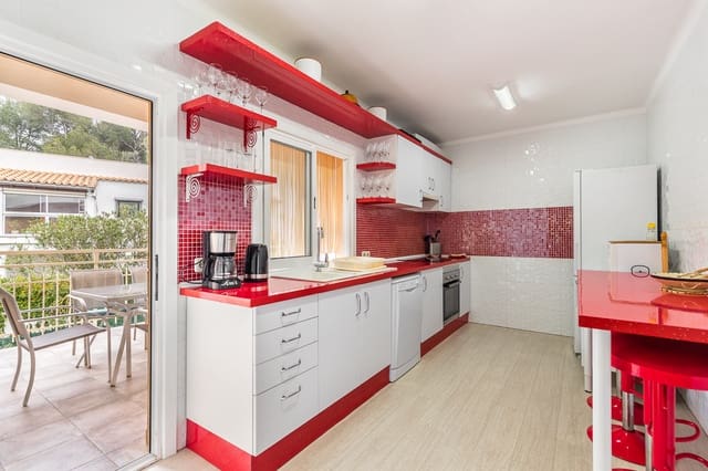 5 soverom Villa til salgs i Puerto de Alcudia, Alcúdia med svømmebasseng garasje - € 1 600 000 (Ref: 9614064)