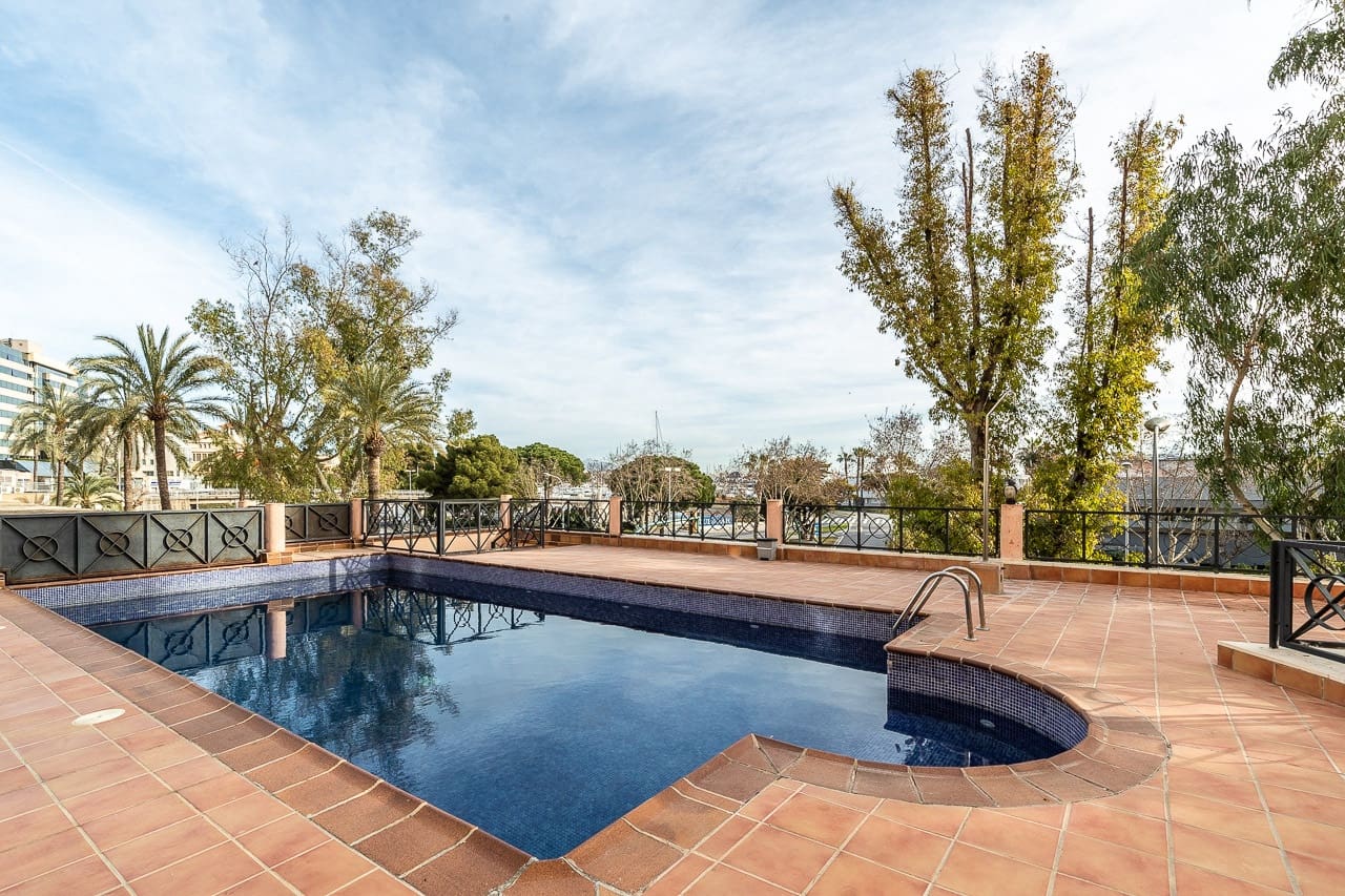 3 soveværelse Lejlighed til salg i Cala Mayor med swimmingpool garage - € 1.550.000 (Ref: 9614188)