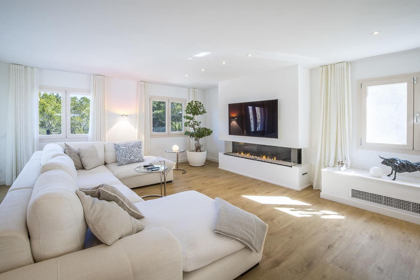 4 bedroom Villa for sale in Santa Ponsa with pool garage - € 3,175,000 (Ref: 9618088)