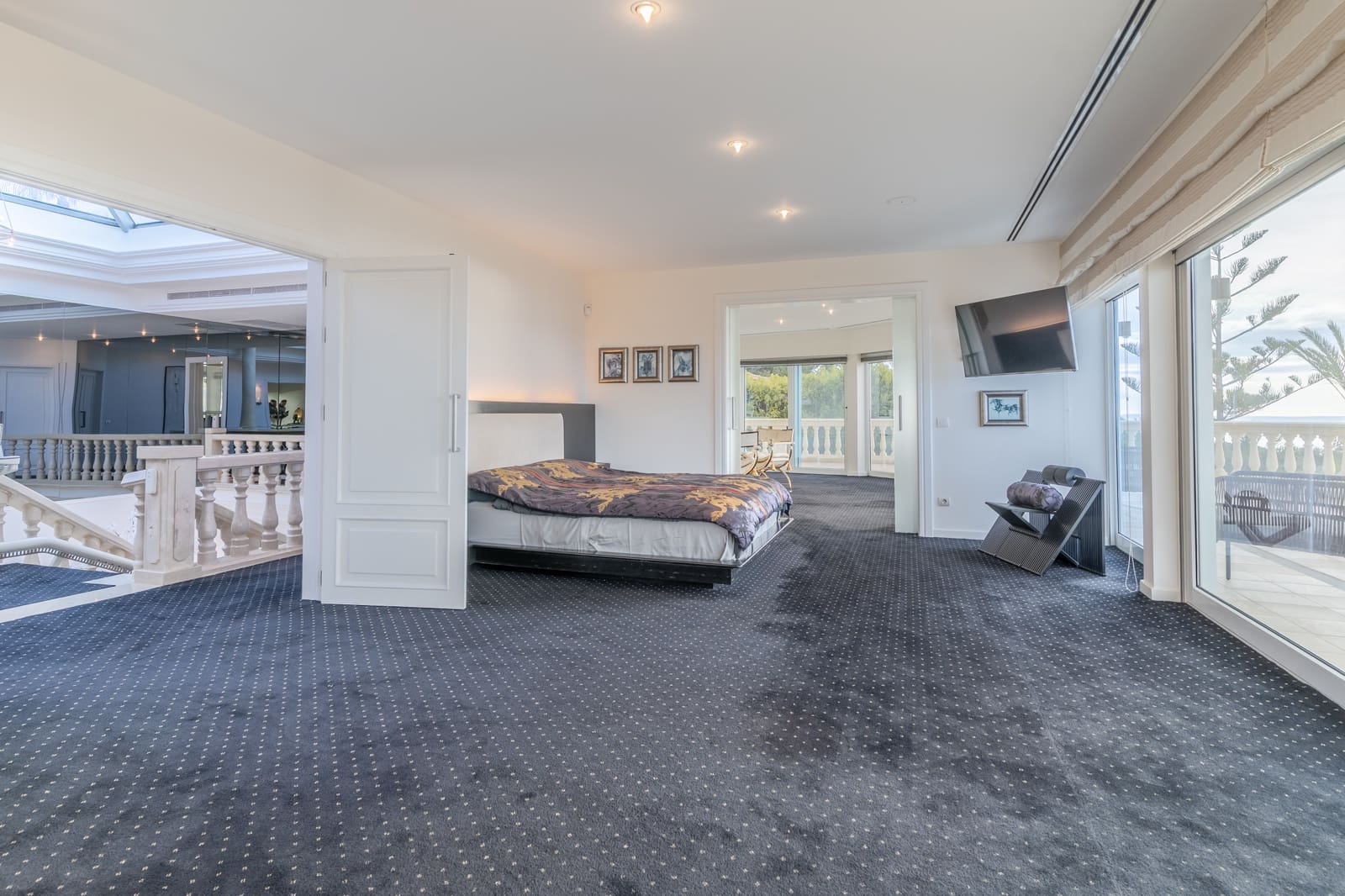 5 bedroom Villa for rent in Costa d'en Blanes with pool garage - € 20,000 (Ref: 9621996)