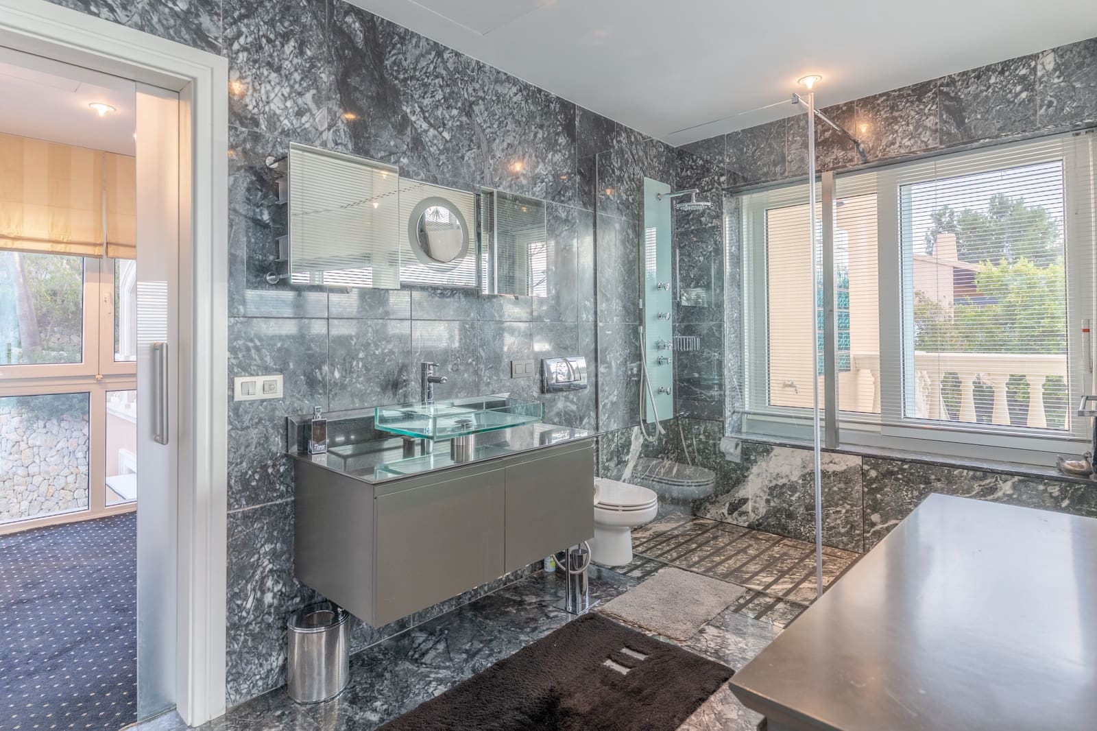 5 bedroom Villa for rent in Costa d'en Blanes with pool garage - € 20,000 (Ref: 9621996)