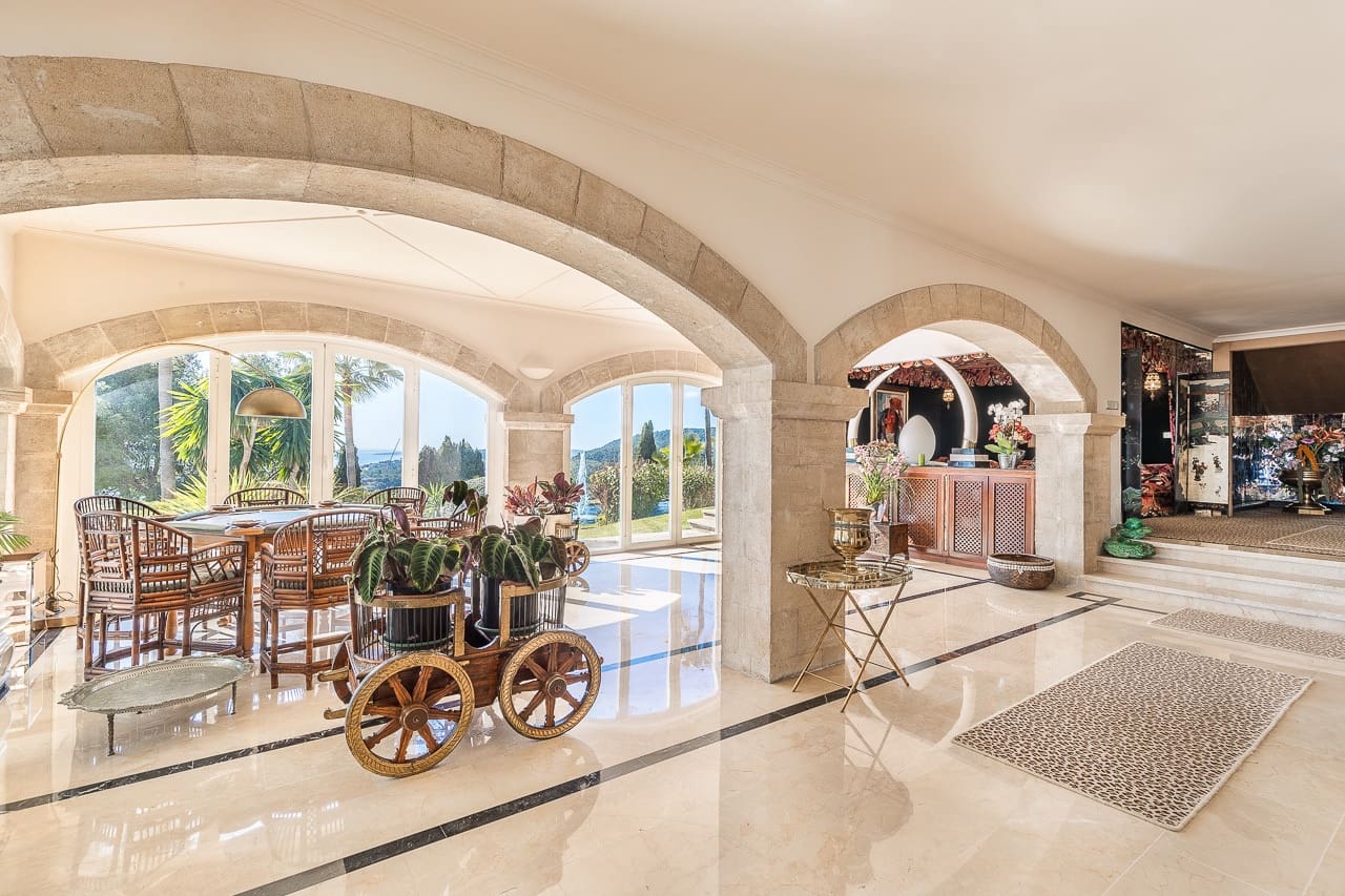 11 soveværelse Villa til salg i Genova med swimmingpool garage - € 12.500.000 (Ref: 9622700)