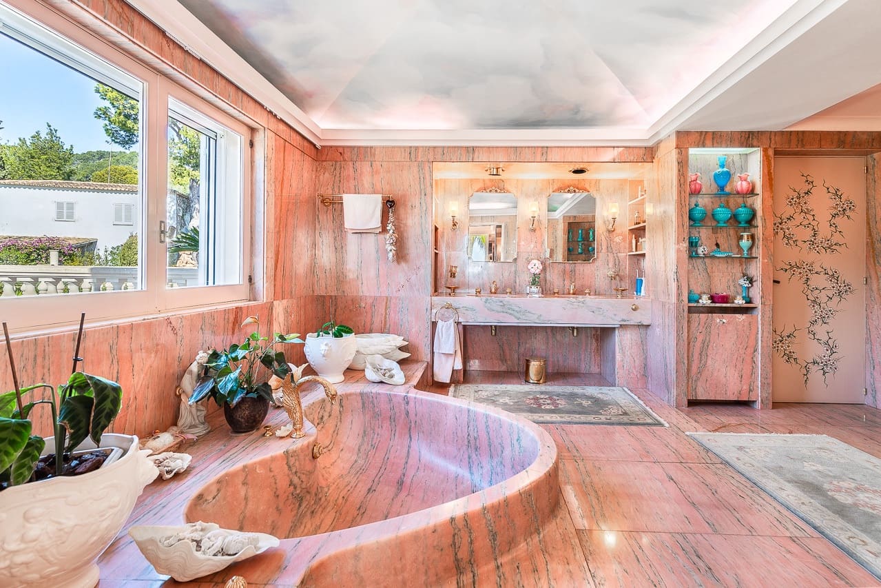 11 soveværelse Villa til salg i Genova med swimmingpool garage - € 12.500.000 (Ref: 9622700)