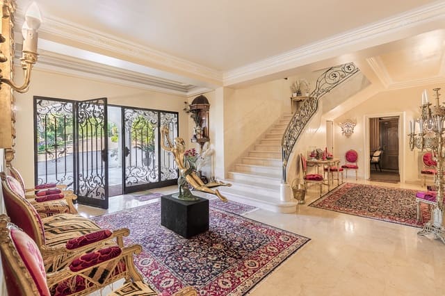 11 soveværelse Villa til salg i Genova, Palma de Mallorca med swimmingpool garage - € 12.500.000 (Ref: 9622700)