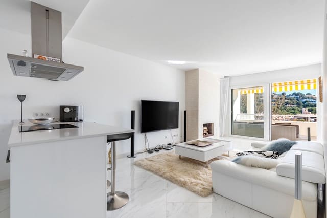 2 bedroom Apartment for sale in Santa Ponsa, Calvià with garage - € 620,000 (Ref: 9622701)