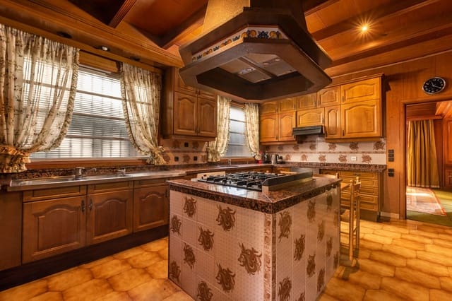 8 Zimmer Villa zu verkaufen in Son Armadans, Palma de Mallorca mit Pool Garage - 3.900.000 € (Ref: 9622703)