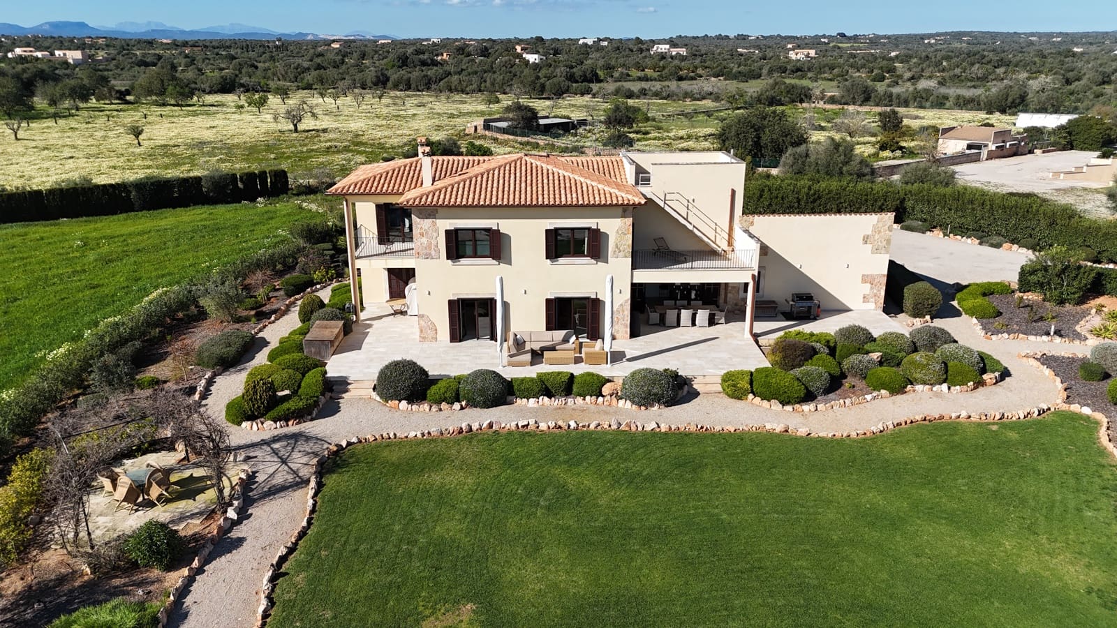 4 bedroom Finca/Country House for sale in Ses Salines with pool garage - € 2,850,000 (Ref: 9622923)