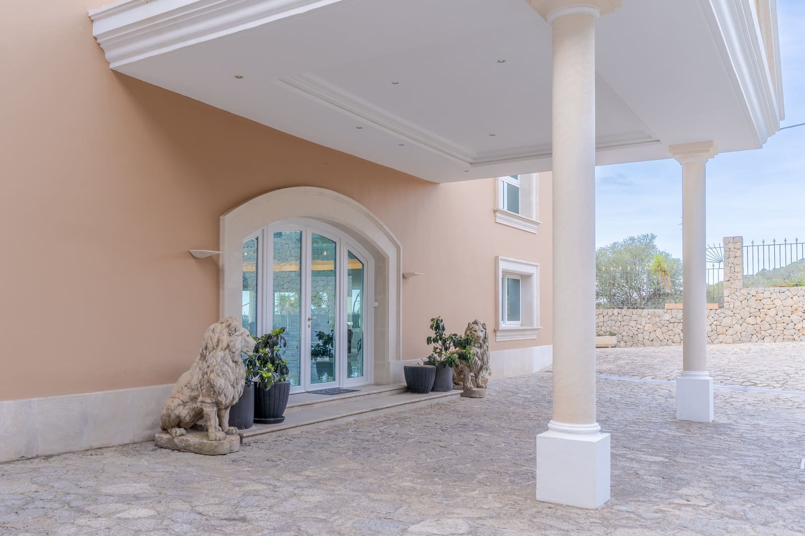 5 Zimmer Villa zu verkaufen in Costa d'en Blanes mit Pool Garage - 13.000.000 € (Ref: 9626477)