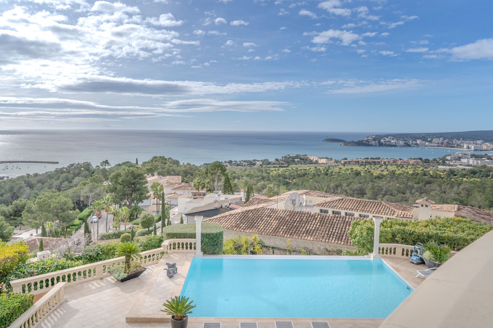 5 Zimmer Villa zu verkaufen in Costa d'en Blanes mit Pool Garage - 13.000.000 € (Ref: 9626477)