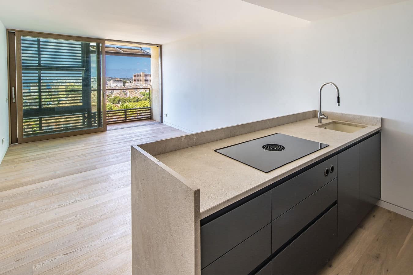 Ático de 2 habitaciones en Palma de Mallorca en venta con piscina garaje - 1.225.000 € (Ref: 9626480)
