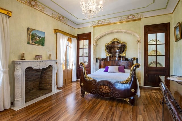 4 bedroom Villa for sale in Es Capdella, Calvià with pool garage - € 2,150,000 (Ref: 9626482)