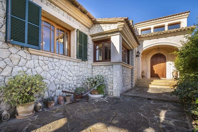 4 bedroom Villa for sale in Es Capdella, Calvià with pool garage - € 2,150,000 (Ref: 9626482)