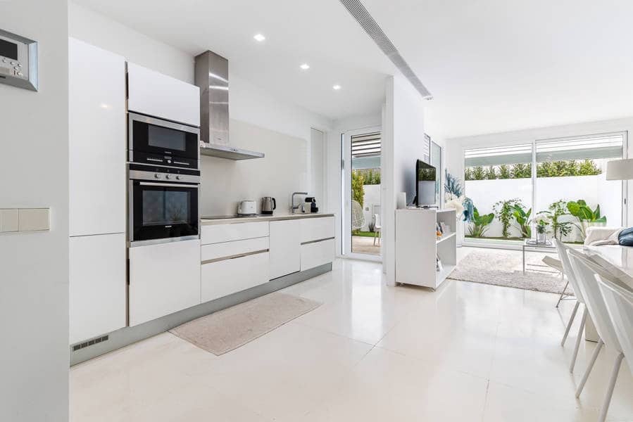 2 slaapkamer Appartement te koop in Portocristo / Port de Manacor met zwembad garage - € 570.000 (Ref: 9630408)