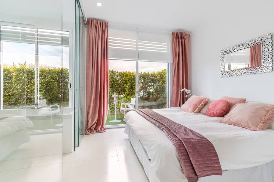 2 slaapkamer Appartement te koop in Portocristo / Port de Manacor met zwembad garage - € 570.000 (Ref: 9630408)