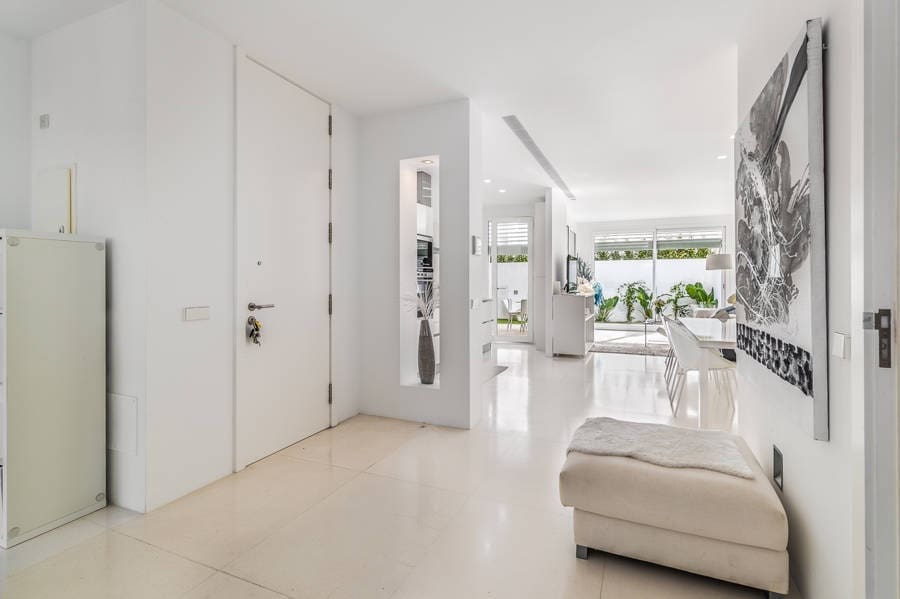 2 slaapkamer Appartement te koop in Portocristo / Port de Manacor met zwembad garage - € 570.000 (Ref: 9630408)