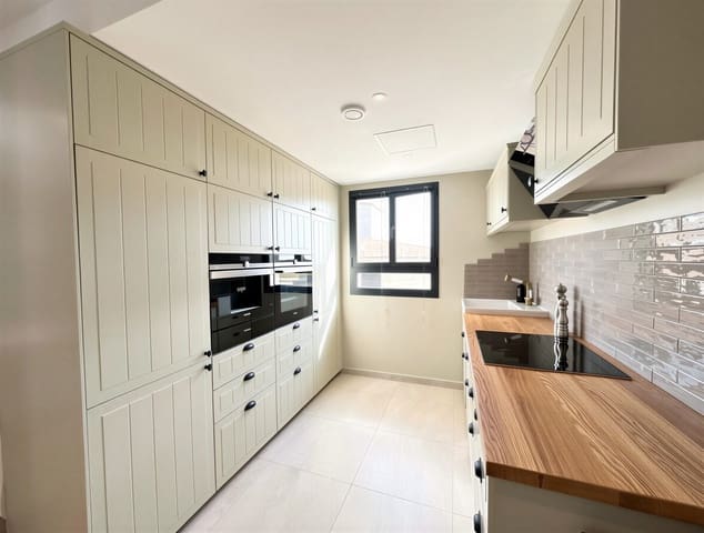 2 Zimmer Penthouse zu verkaufen in Ses Salines mit Pool Garage - 595.000 € (Ref: 9630555)