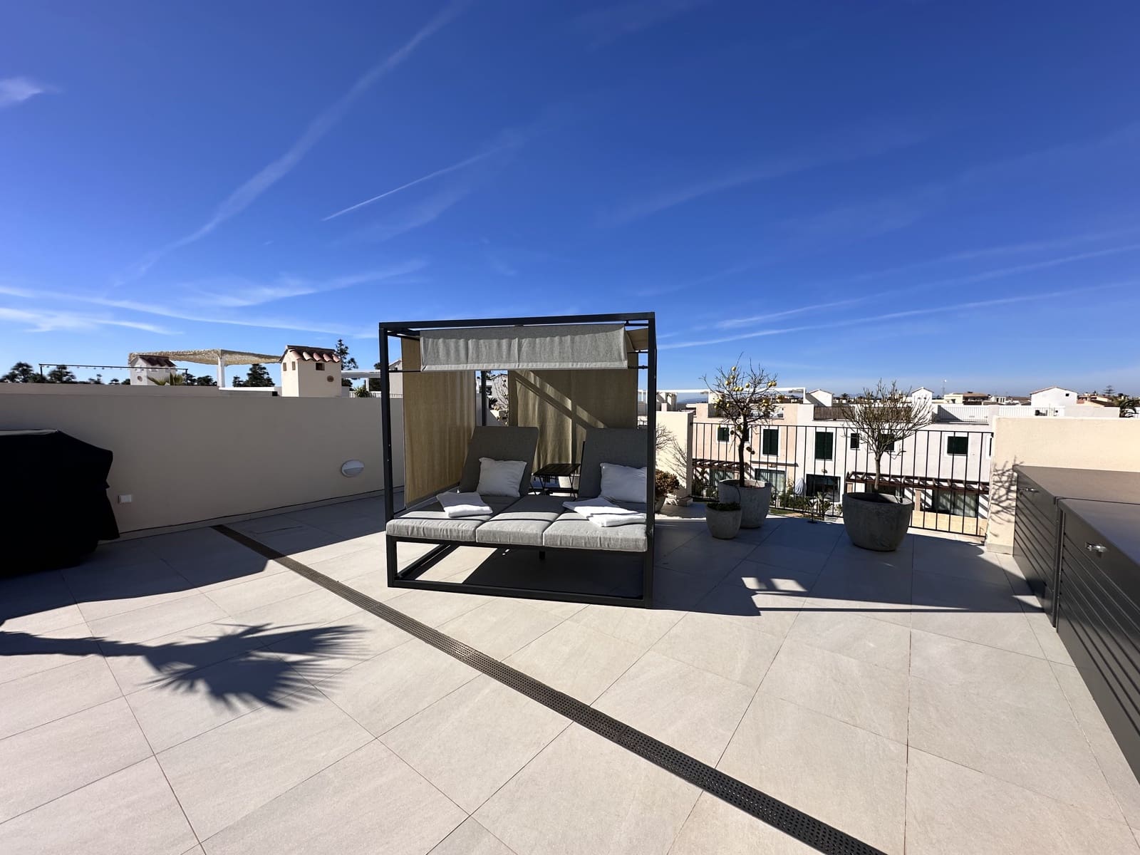 2 Zimmer Penthouse zu verkaufen in Ses Salines mit Pool Garage - 595.000 € (Ref: 9630555)