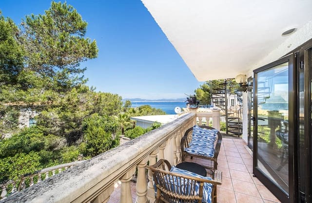 4 slaapkamer Villa te koop in Cala Blava, Llucmajor met zwembad garage - € 3.150.000 (Ref: 9634728)