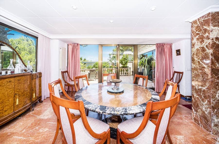 4 slaapkamer Villa te koop in Cala Blava met zwembad garage - € 3.150.000 (Ref: 9634728)