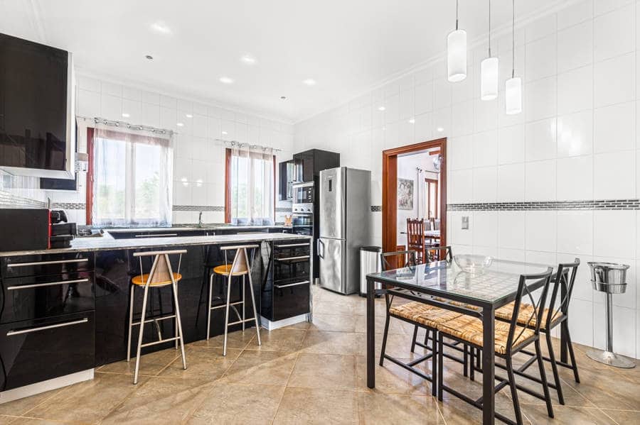 6 chambre Villa/Maison à vendre à Portocolom avec piscine garage - 3 250 000 € (Ref: 9634730)