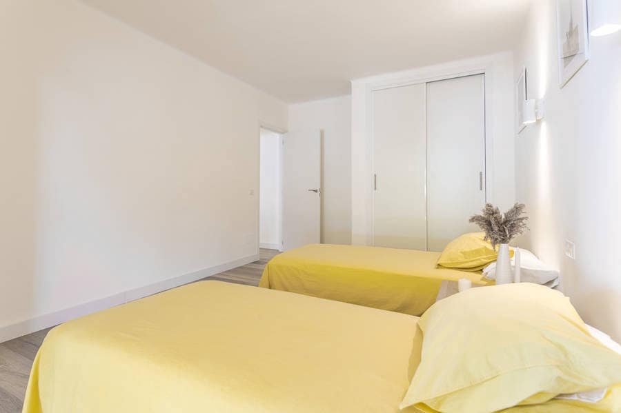 4 chambre Appartement à vendre à Puerto de Alcudia avec garage - 1 390 000 € (Ref: 9634932)