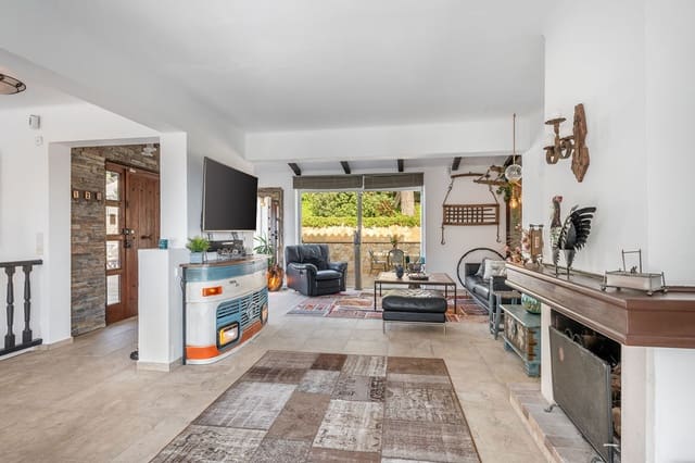 4 sypialnia Willa na sprzedaż w Costa d'en Blanes, Calvià z basenem garażem - 1 895 000 € (Ref: 9639657)