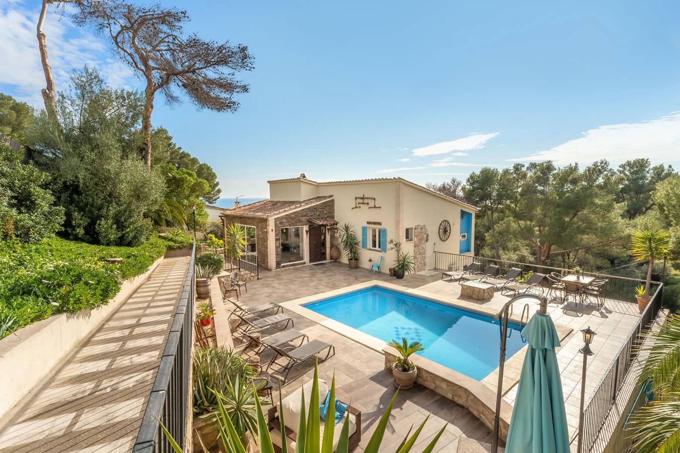 4 sypialnia Willa na sprzedaż w Costa d'en Blanes z basenem garażem - 1 895 000 € (Ref: 9639657)