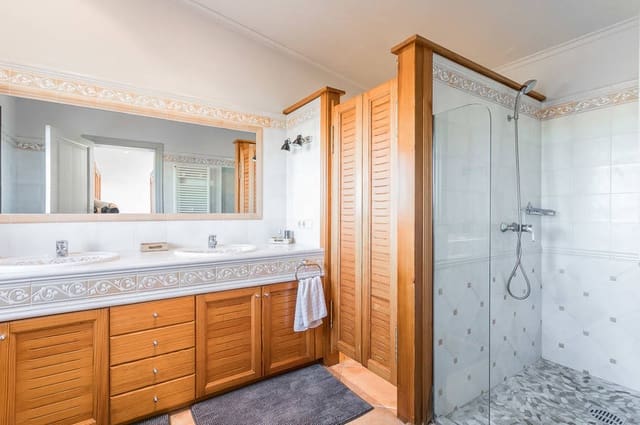 4 quarto Quinta/Casa Rural para venda em Ses Salines com garagem - 10 600 000 € (Ref: 9639658)