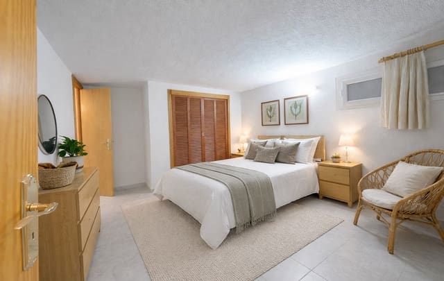 2 sypialnia Dom szeregowy na sprzedaż w Cala Millor, Son Servera - 298 000 € (Ref: 9639660)