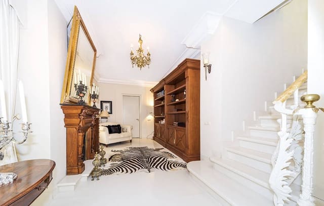 Chalet de 4 habitaciones en Genova, Palma de Mallorca en venta con piscina garaje - 5.500.000 € (Ref: 9640557)