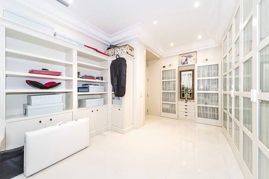 Chalet de 4 habitaciones en Genova en venta con piscina garaje - 5.500.000 € (Ref: 9640557)