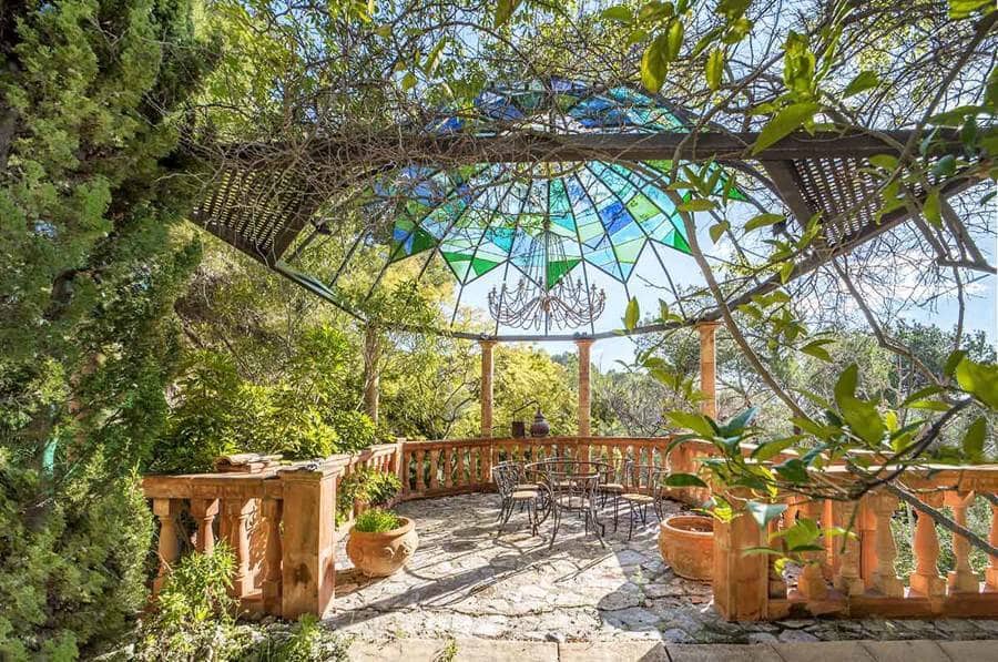 Chalet de 4 habitaciones en Genova en venta con piscina garaje - 5.500.000 € (Ref: 9640557)