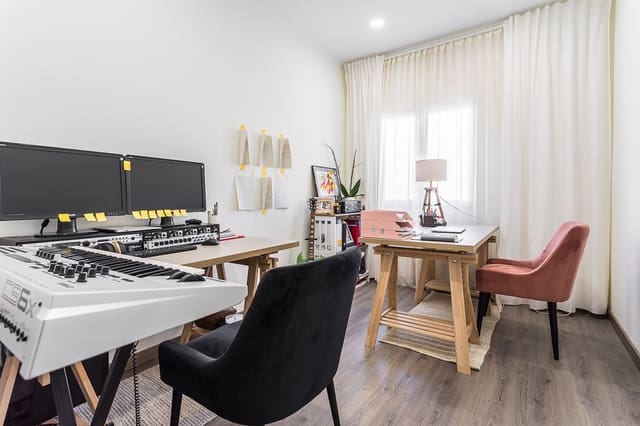 3 bedroom Apartment for sale in Son Ferriol, Palma de Mallorca - € 445,000 (Ref: 9640990)