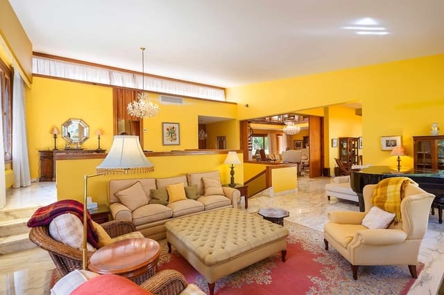 7 makuuhuone Huvila myytävänä paikassa Son Vida, Palma de Mallorca mukana uima-altaan 
autotalli - 5 400 000 € (Ref: 9640991)