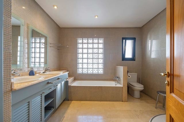 4 slaapkamer Finca/Landhuis te koop in Son Espanyolet, Palma de Mallorca met zwembad garage - € 2.300.000 (Ref: 9640993)