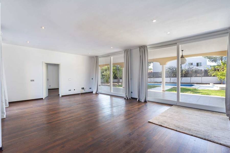 3 bedroom Villa for sale in Sol de Mallorca with pool garage - € 2,600,000 (Ref: 9640997)