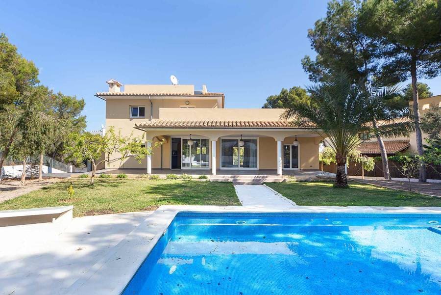 3 bedroom Villa for sale in Sol de Mallorca with pool garage - € 2,600,000 (Ref: 9640997)