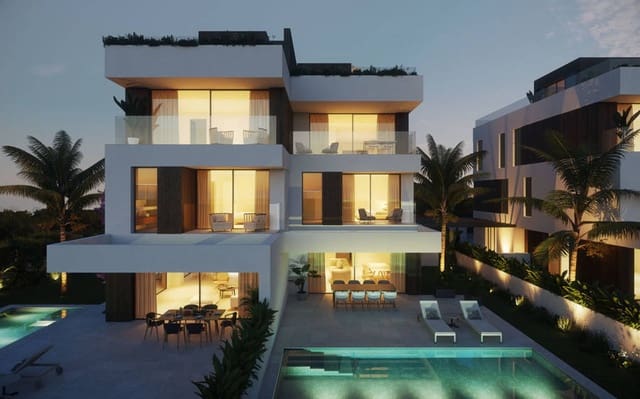 Pareado de 5 habitaciones en Portocolom, Felanitx en venta con piscina - 1.690.000 € (Ref: 9640998)