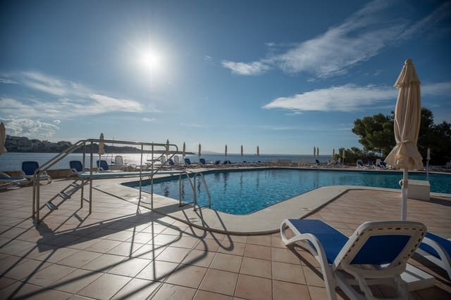 2 makuuhuone Huoneisto myytävänä paikassa Illetas, Calvià mukana uima-altaan 
autotalli - 690 000 € (Ref: 9645957)