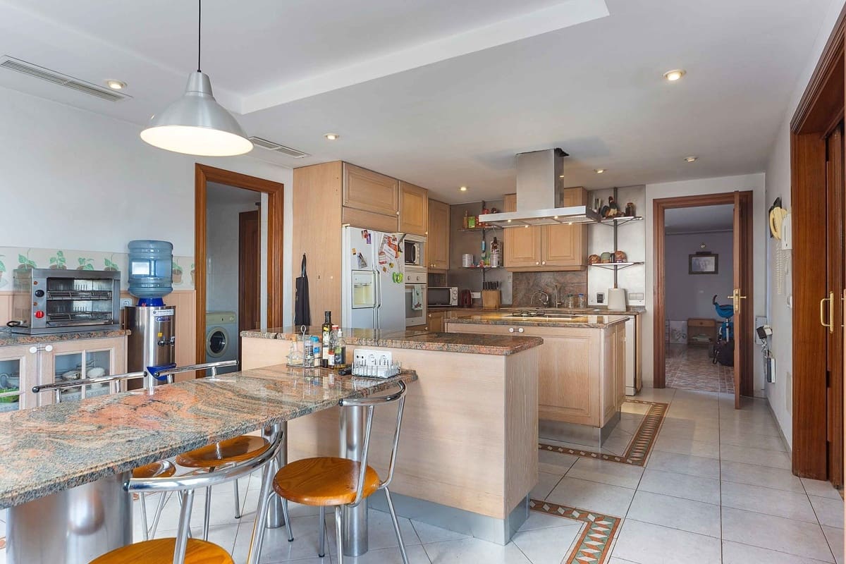 Chalet de 5 habitaciones en Palmanova en venta con piscina garaje - 2.800.000 € (Ref: 9645958)