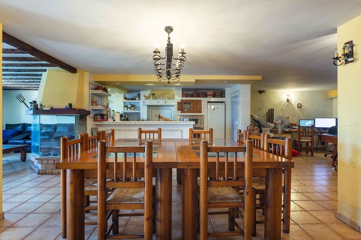 Chalet de 5 habitaciones en Palmanova en venta con piscina garaje - 2.800.000 € (Ref: 9645958)