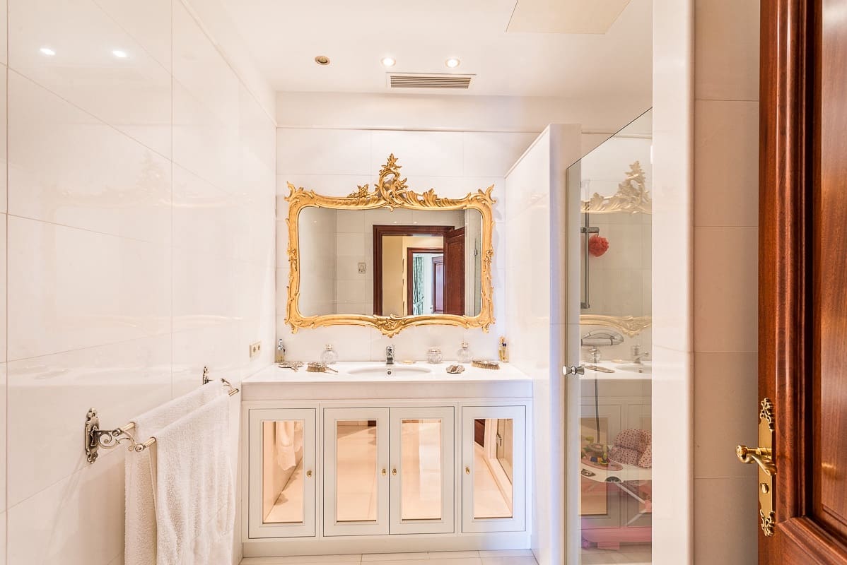 5 sypialnia Willa na sprzedaż w Son Veri Nou z basenem garażem - 4 800 000 € (Ref: 9645959)