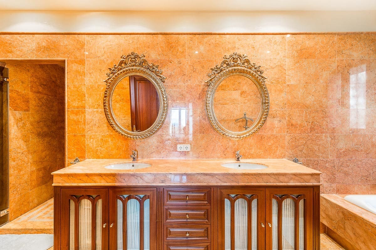 5 sypialnia Willa na sprzedaż w Son Veri Nou z basenem garażem - 4 800 000 € (Ref: 9645959)