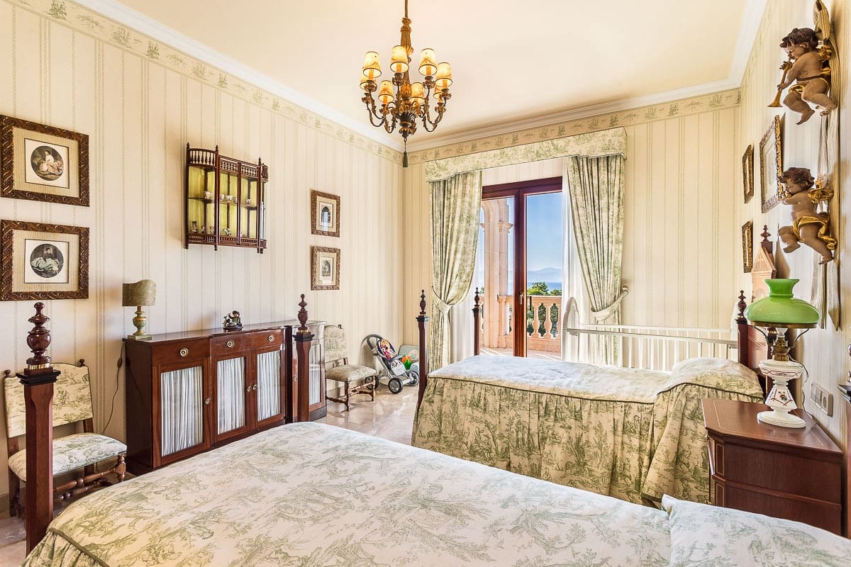 5 sypialnia Willa na sprzedaż w Son Veri Nou z basenem garażem - 4 800 000 € (Ref: 9645959)