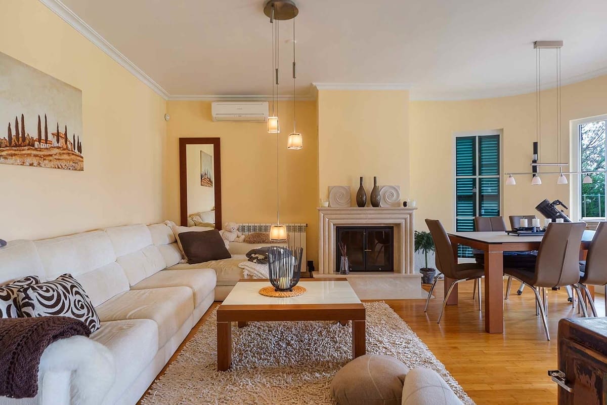 2 soveværelse Finca/Landehus til salg i Llucmajor med swimmingpool garage - € 950.000 (Ref: 9645961)