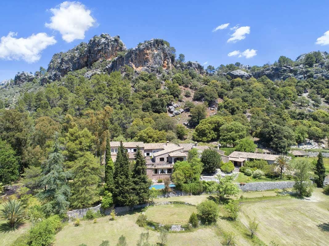 12 Zimmer Finca/Landgut zu verkaufen in Escorca mit Pool Garage - 6.000.000 € (Ref: 9650440)